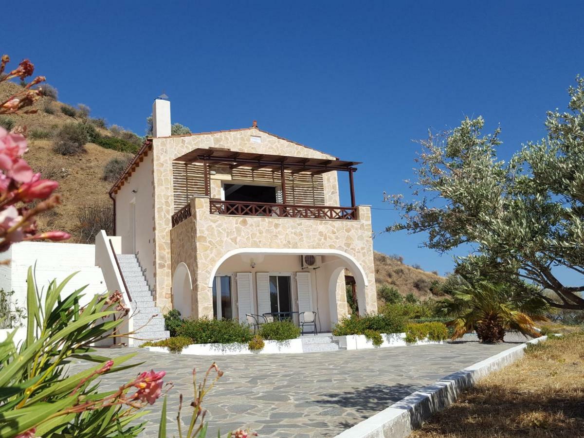 Beautiful Villa In Agia Galini Exterior foto